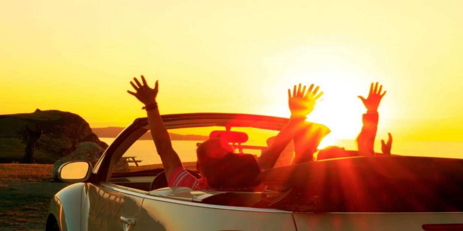 Открытка Машина со счастливыми людьми фото счастливые люди в хорошем настроении Gute Laune 