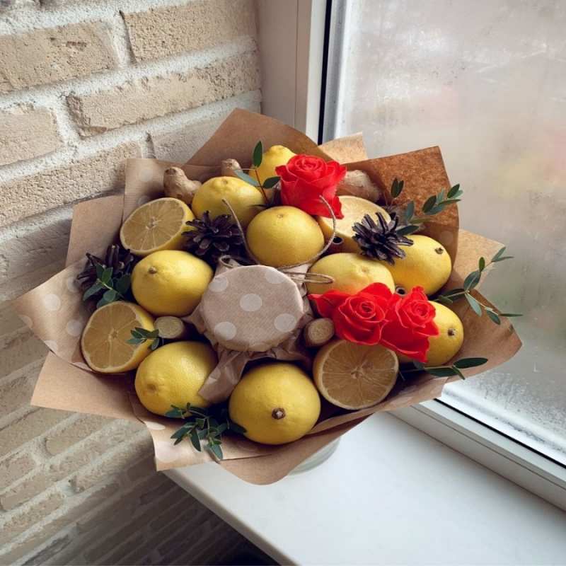 Открытка лимоны и розы  букет в бумаге  Gute Besserung 