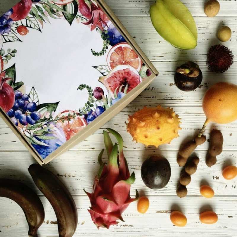 Открытка не знаю как это поможет выздороветь  но вот кто то считает что это полезно  Gute Besserung 