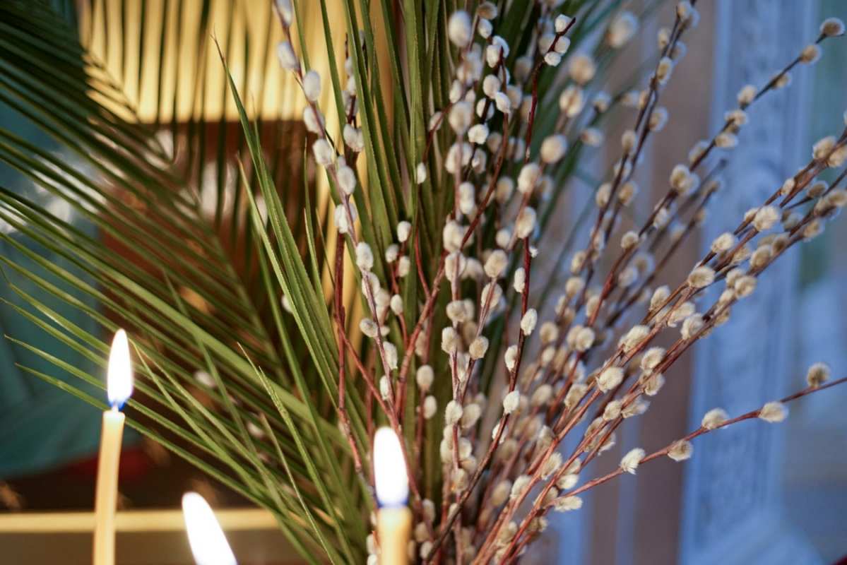 Открытка верба и свечи  верба  Mit einem Palmsonntag 